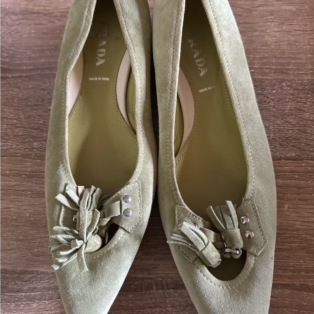 Prada green suede shoes 39.5